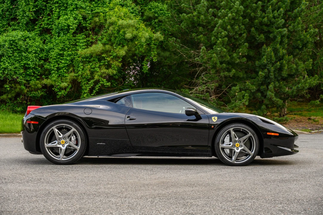 2010 Ferrari 458 Italia - Image 8 of 31