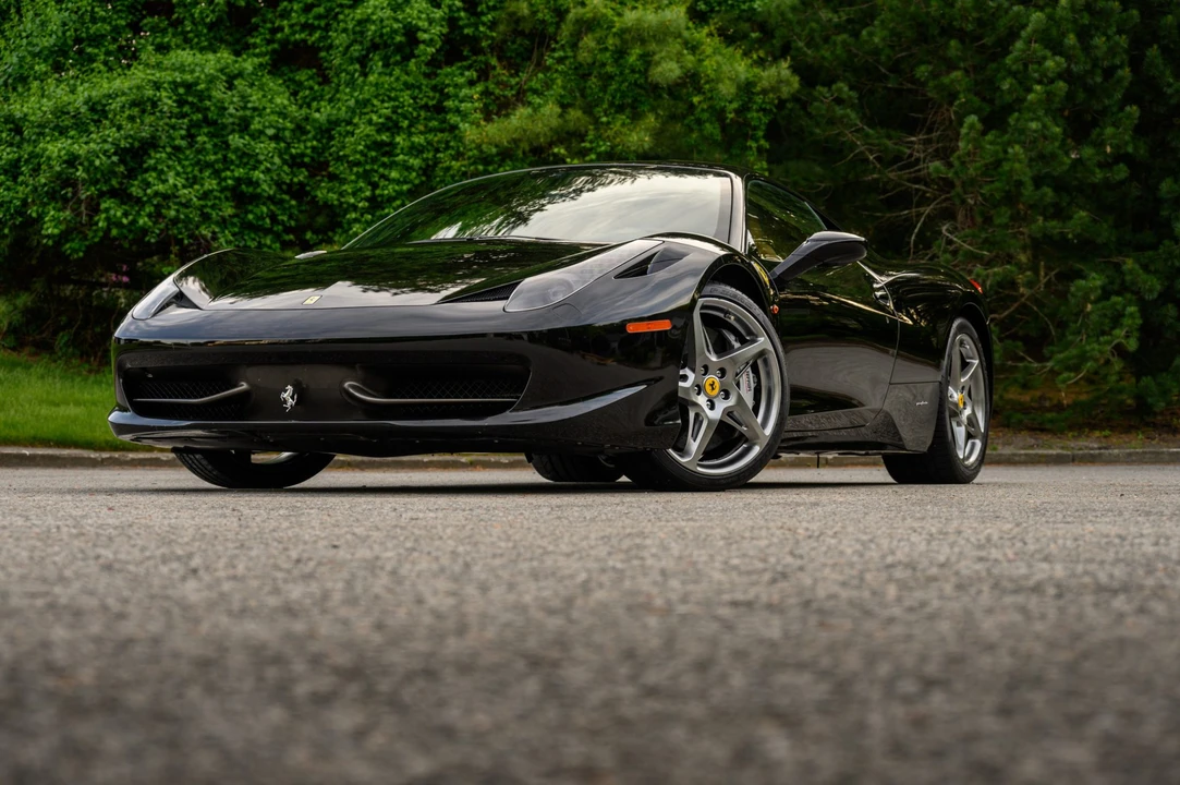 2010 Ferrari 458 Italia - Image 10 of 31