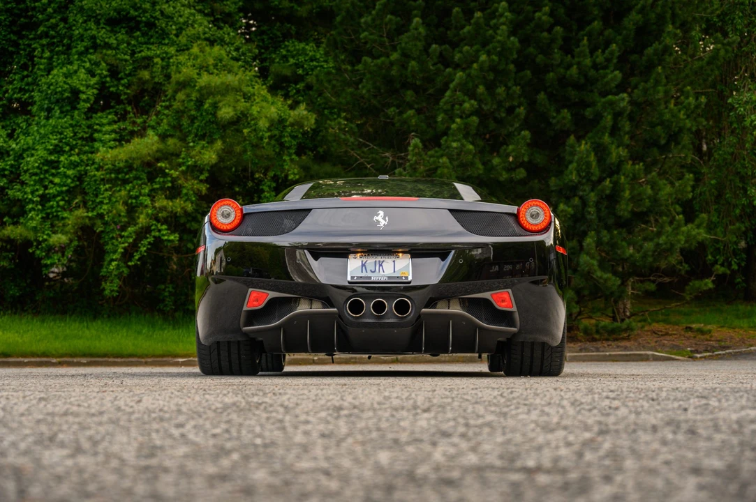 2010 Ferrari 458 Italia - Image 14 of 31