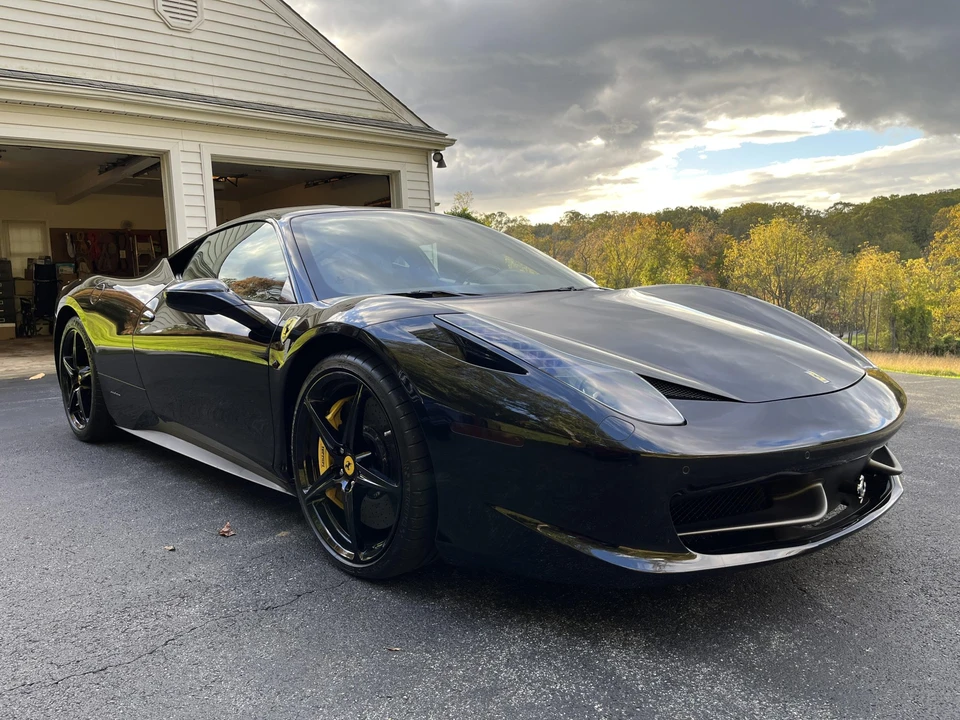 2010 Ferrari 458 Italia - Image 9 of 31