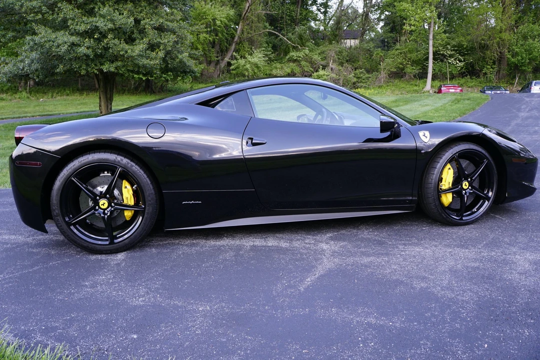 2010 Ferrari 458 Italia - Image 26 of 31