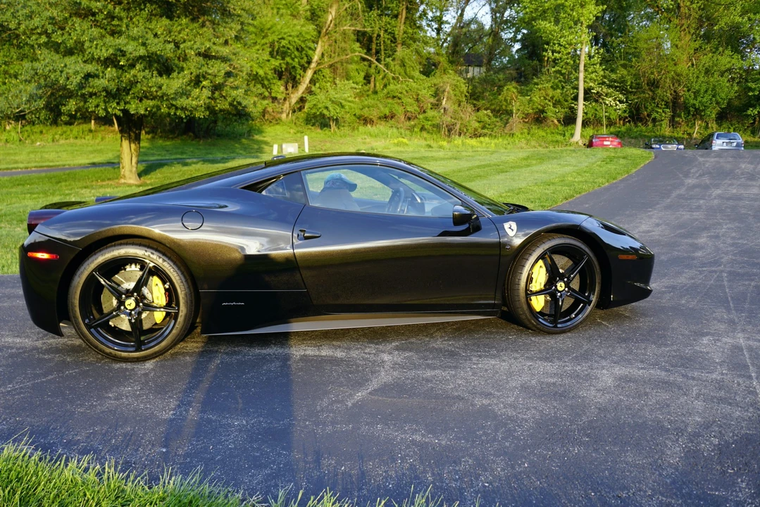 2010 Ferrari 458 Italia - Image 27 of 31
