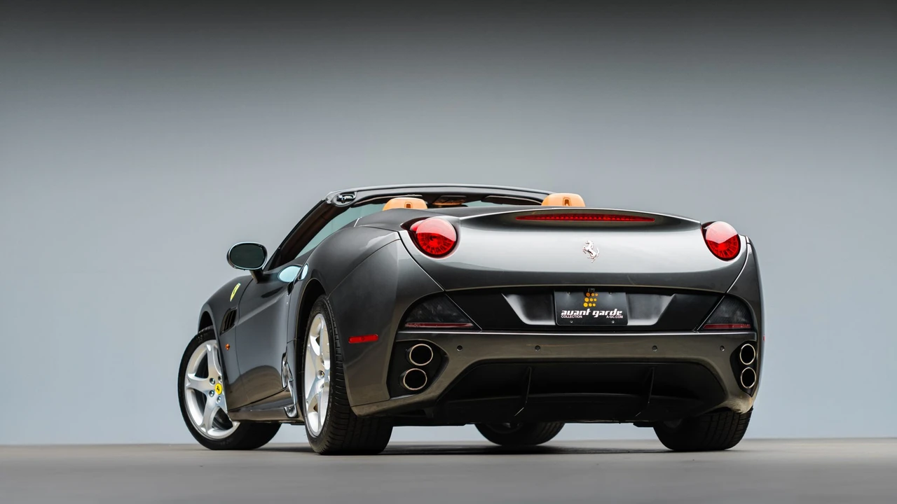 2010 Ferrari California - Image 20 of 31