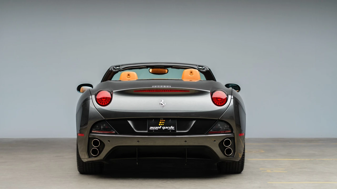 2010 Ferrari California - Image 26 of 31