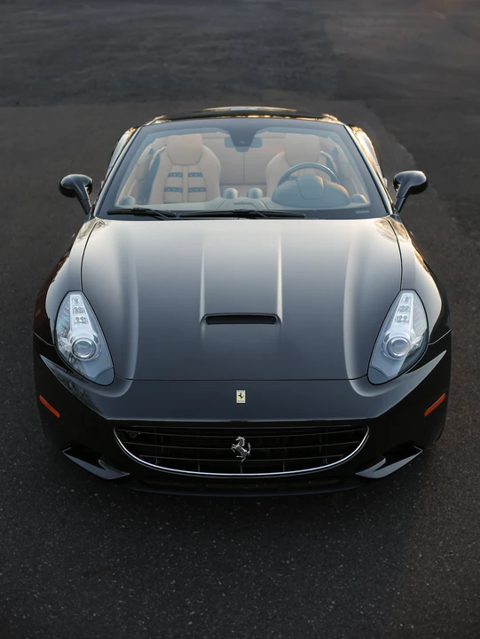 2010 Ferrari California - Image 7 of 31