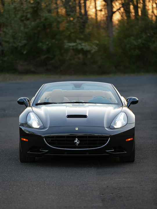 2010 Ferrari California - Image 6 of 31
