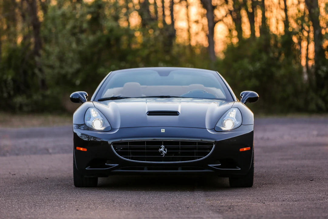 2010 Ferrari California - Image 8 of 31