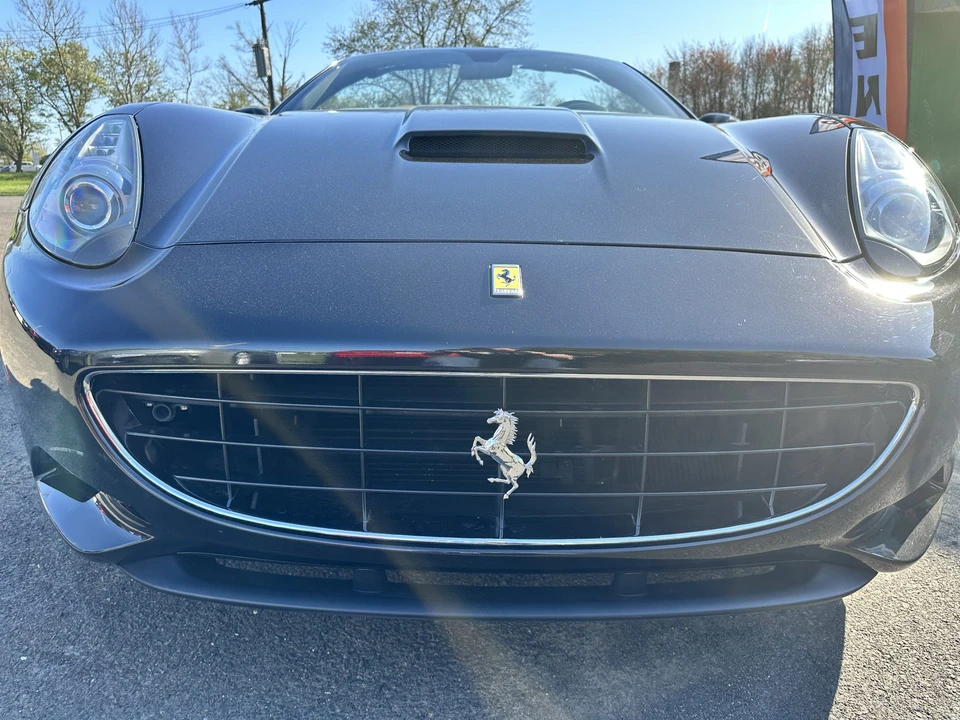 2010 Ferrari California - Image 22 of 31