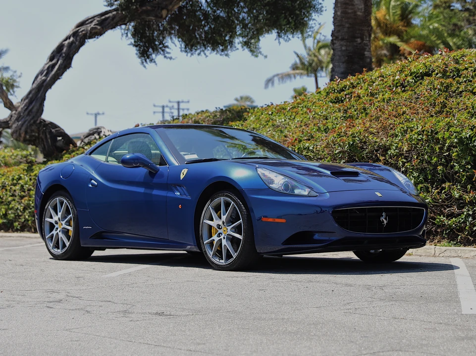 2010 Ferrari California - Image 23 of 31