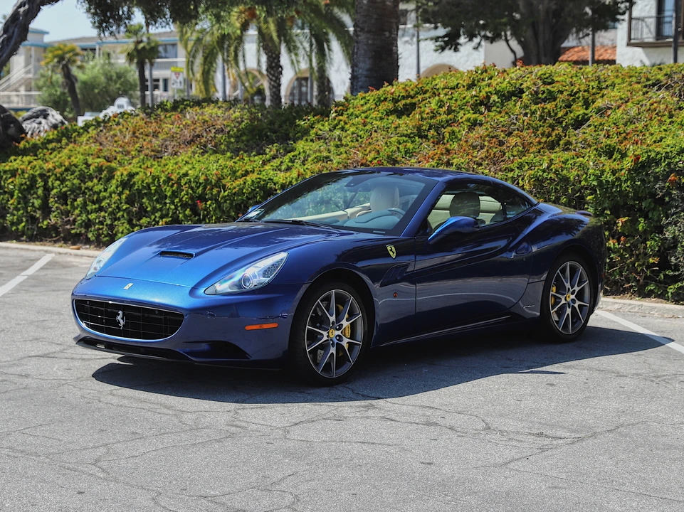 2010 Ferrari California - Image 16 of 31