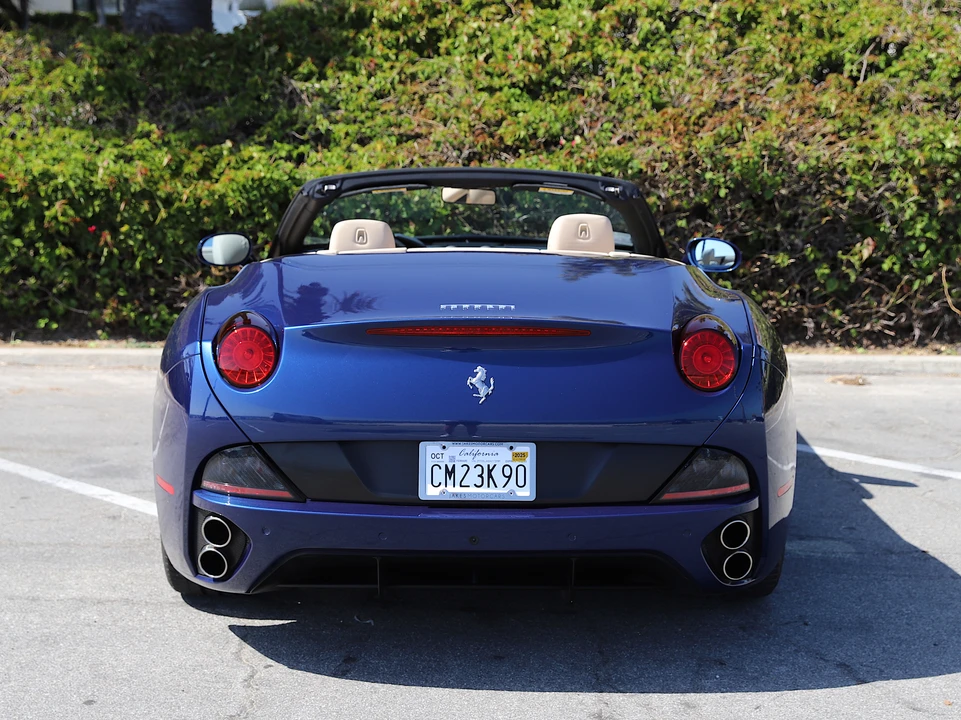 2010 Ferrari California - Image 6 of 31