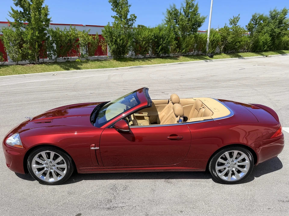 2010 Jaguar X150 XKR - Image 11 of 31