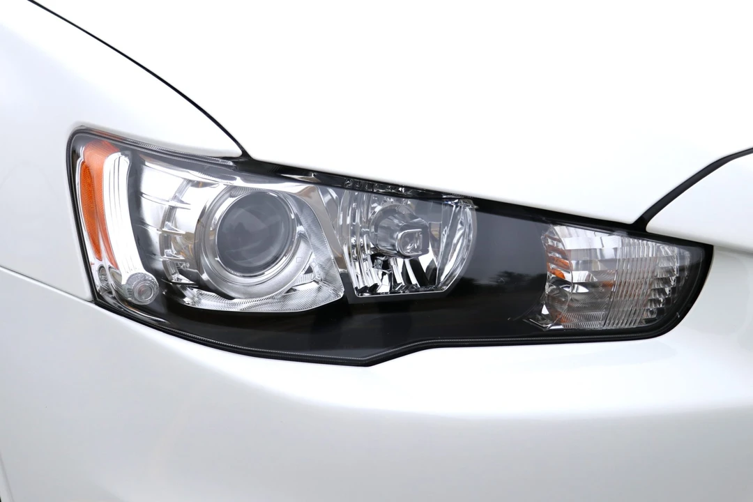 2010 Mitsubishi Lancer Evolution X 9th Gen - Image 20 of 31