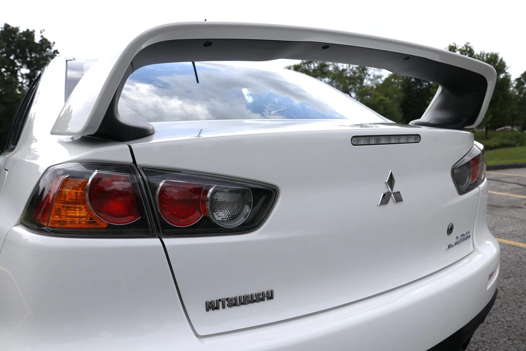 2010 Mitsubishi Lancer Evolution X 9th Gen - Image 28 of 31