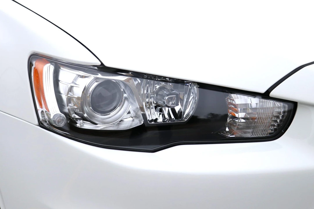 2010 Mitsubishi Lancer Evolution X 9th Gen - Image 19 of 31