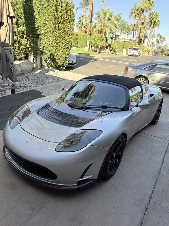 2010 Tesla Roadster - Image 31 of 31