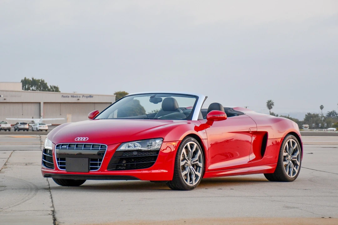2011 Audi 42 R8 - Image 4 of 31