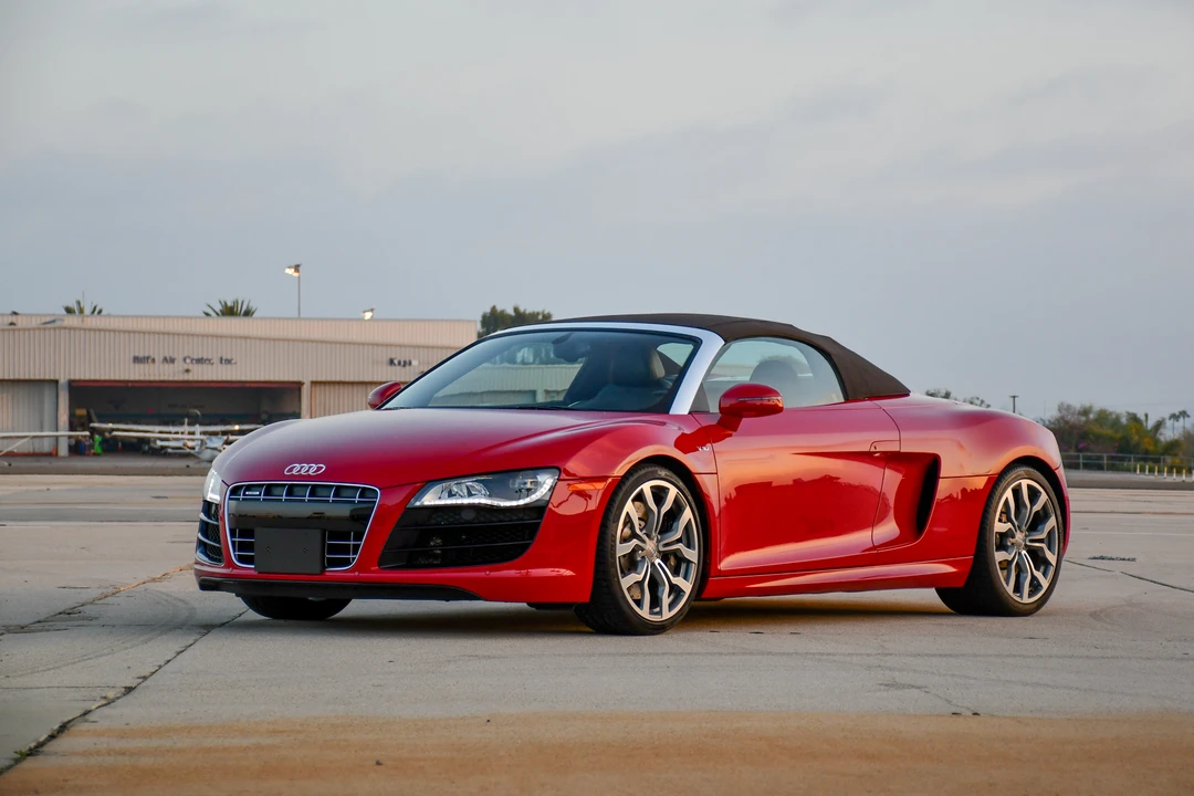 2011 Audi 42 R8 - Image 11 of 31