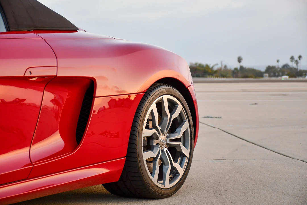2011 Audi 42 R8 - Image 29 of 31