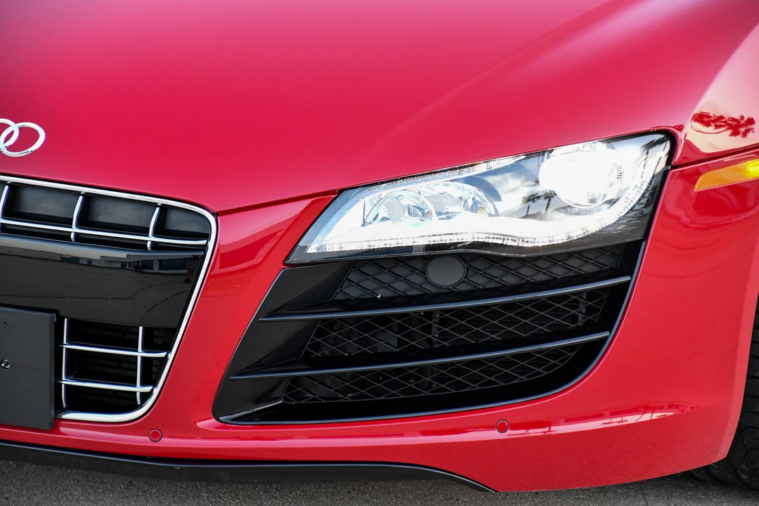 2011 Audi 42 R8 - Image 22 of 31