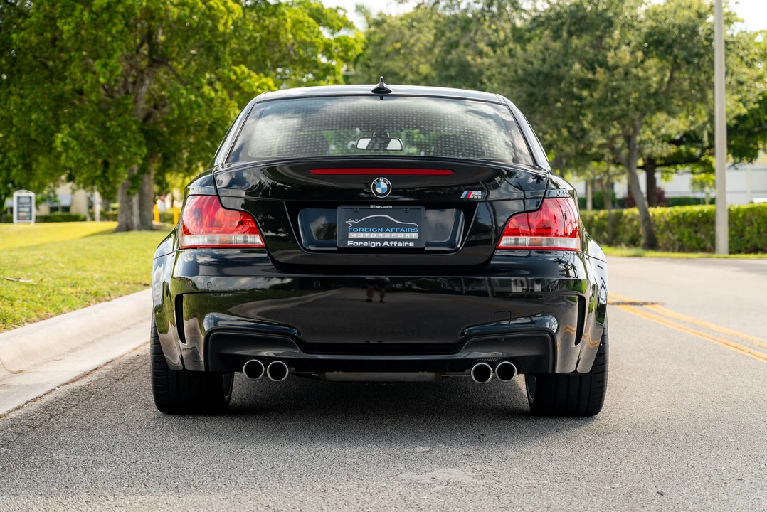 2011 BMW 1M - Image 13 of 31