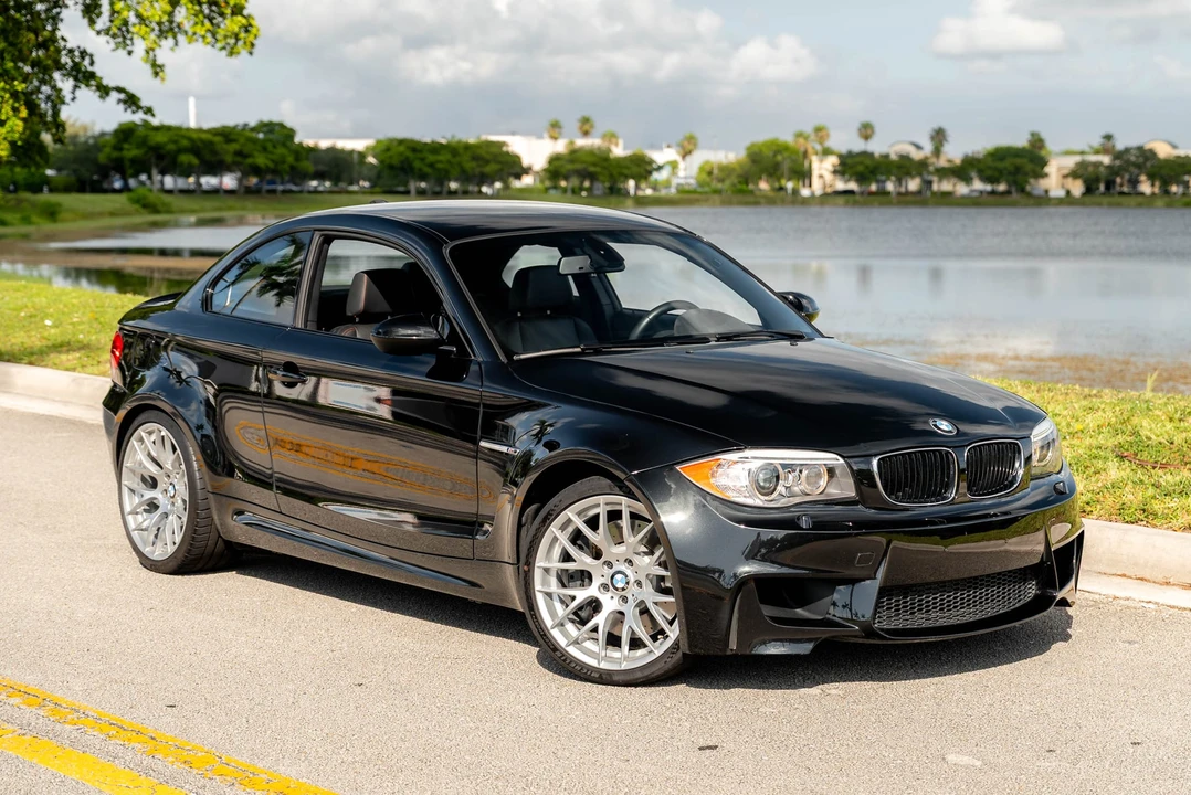 2011 BMW 1M - Image 6 of 31