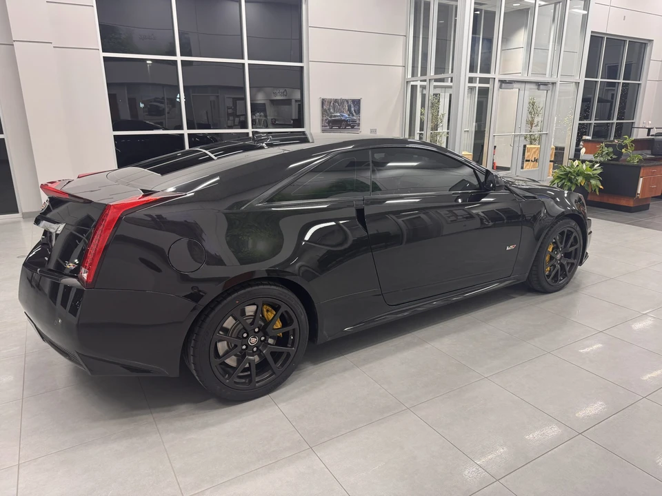 2011 Cadillac CTS-V 2nd Gen - Image 13 of 31