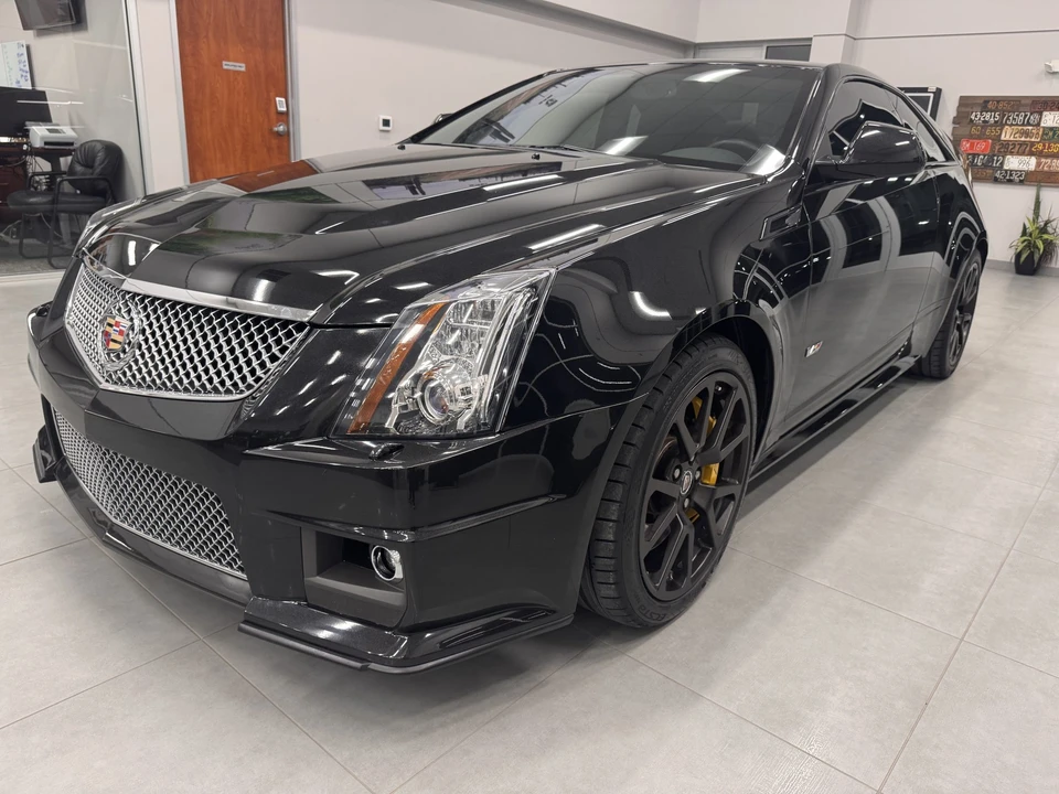 2011 Cadillac CTS-V 2nd Gen - Image 4 of 31