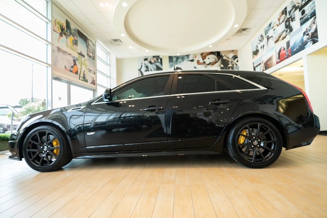 2011 Cadillac CTS-V 2nd Gen - Image 3 of 31