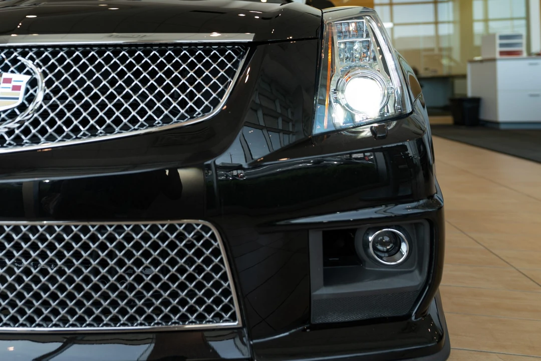 2011 Cadillac CTS-V 2nd Gen - Image 13 of 31