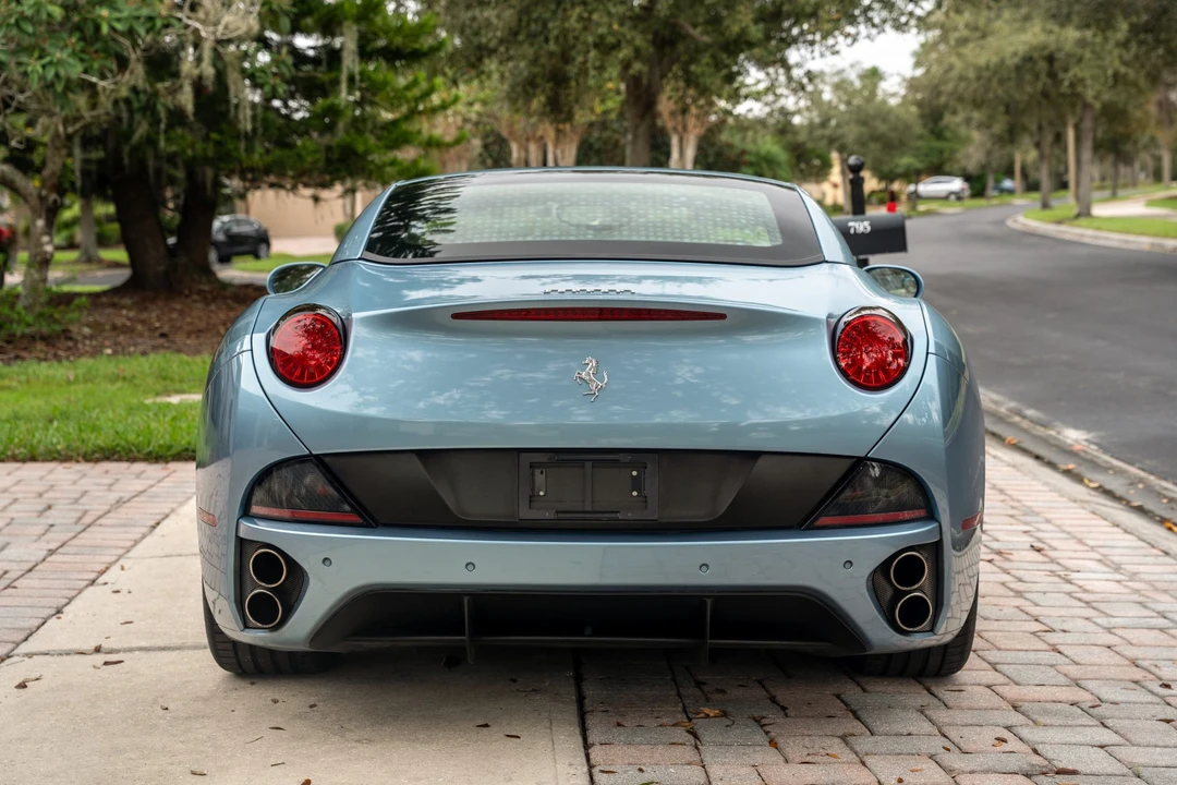 2011 Ferrari California - Image 13 of 31