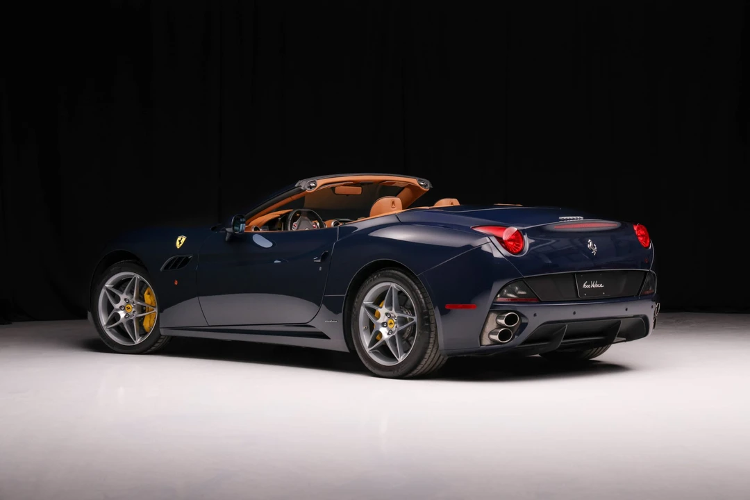 2011 Ferrari California - Image 10 of 31