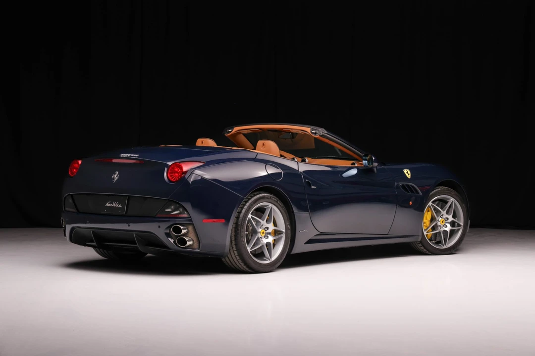2011 Ferrari California - Image 7 of 31