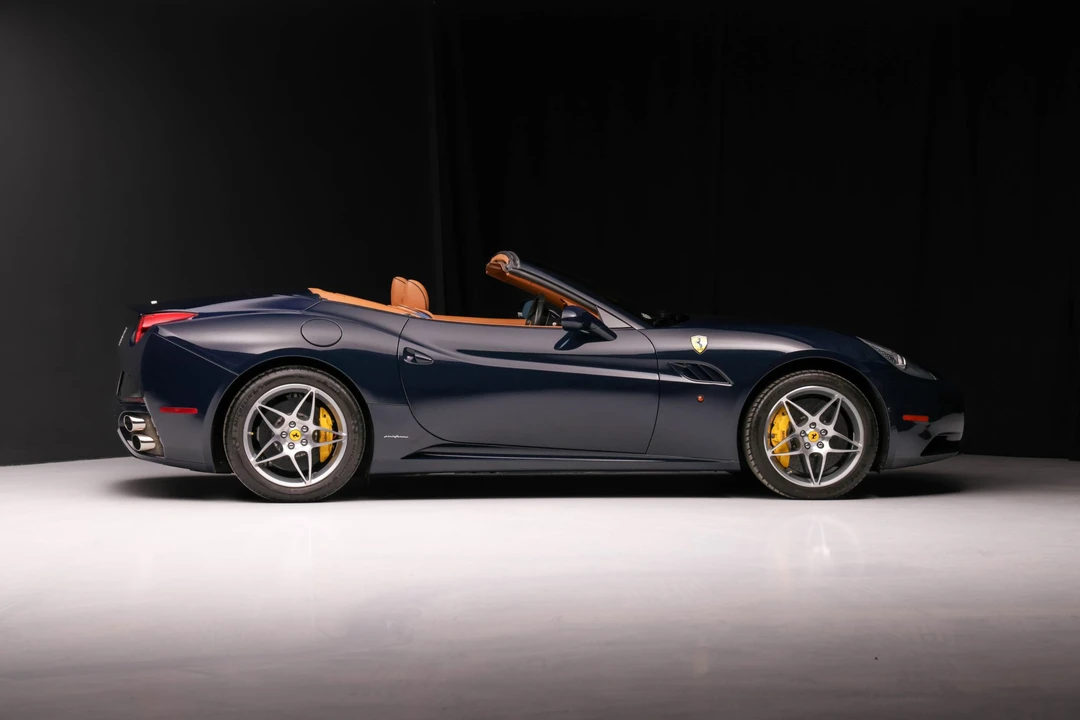 2011 Ferrari California - Image 6 of 31