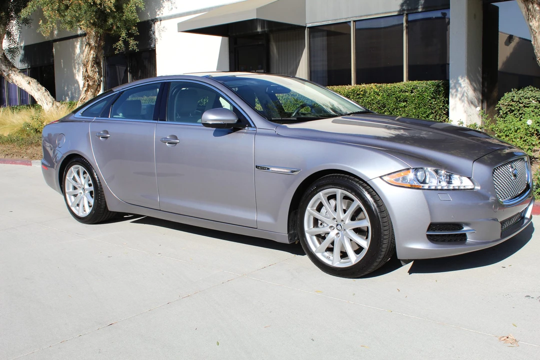 2011 Jaguar X351 XJ - Image 9 of 31