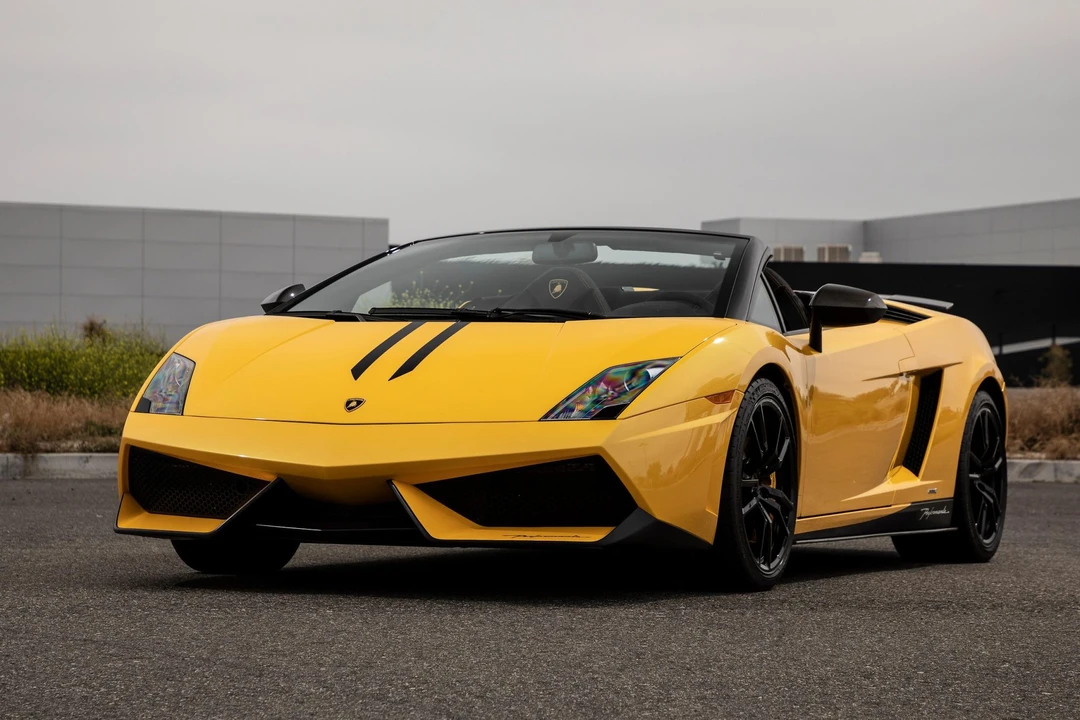 2011 Lamborghini Gallardo LP570-4 Spyder Performante - Image 19 of 31