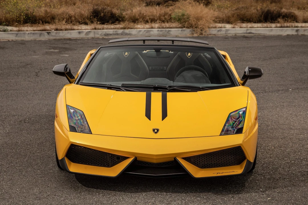 2011 Lamborghini Gallardo LP570-4 Spyder Performante - Image 24 of 31