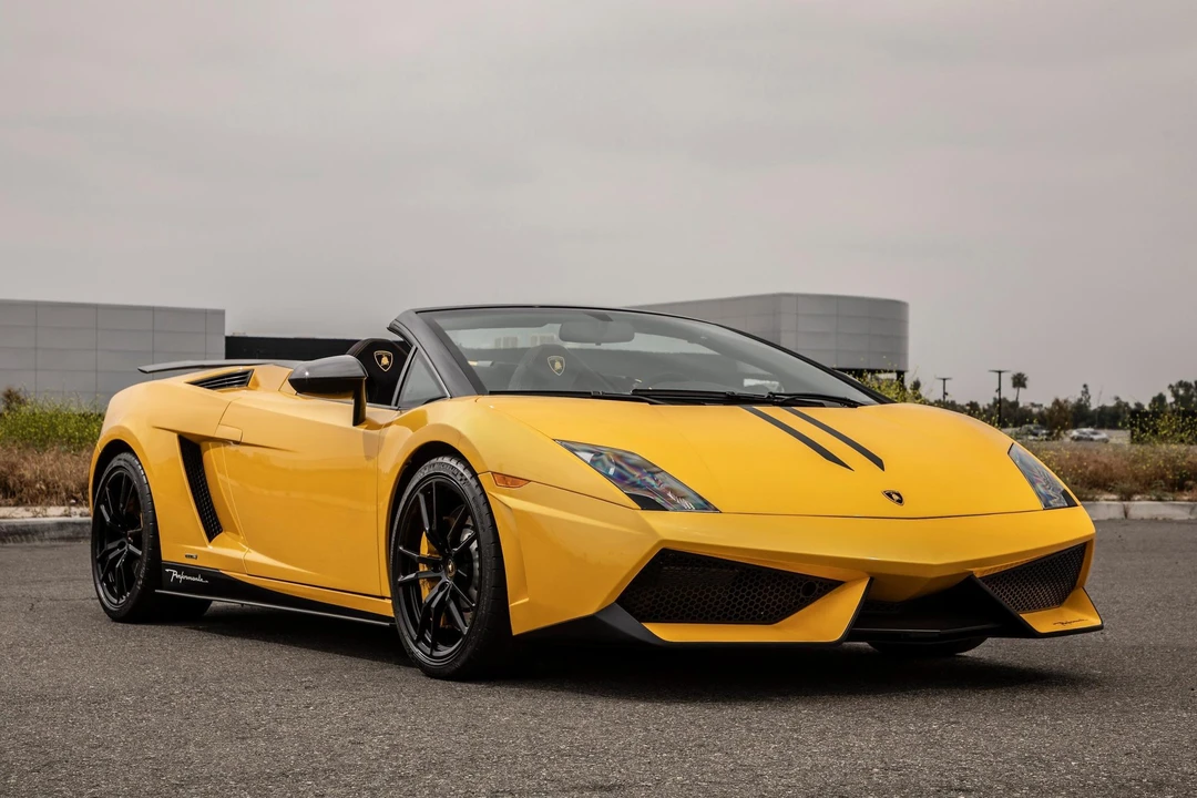 2011 Lamborghini Gallardo LP570-4 Spyder Performante - Image 31 of 31