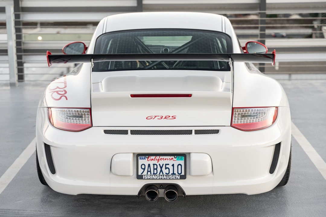 2011 Porsche 997 GT3 RS - Image 6 of 31