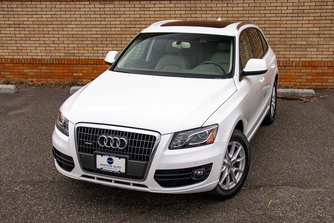 2012 Audi 8R Q5 - Image 8 of 31
