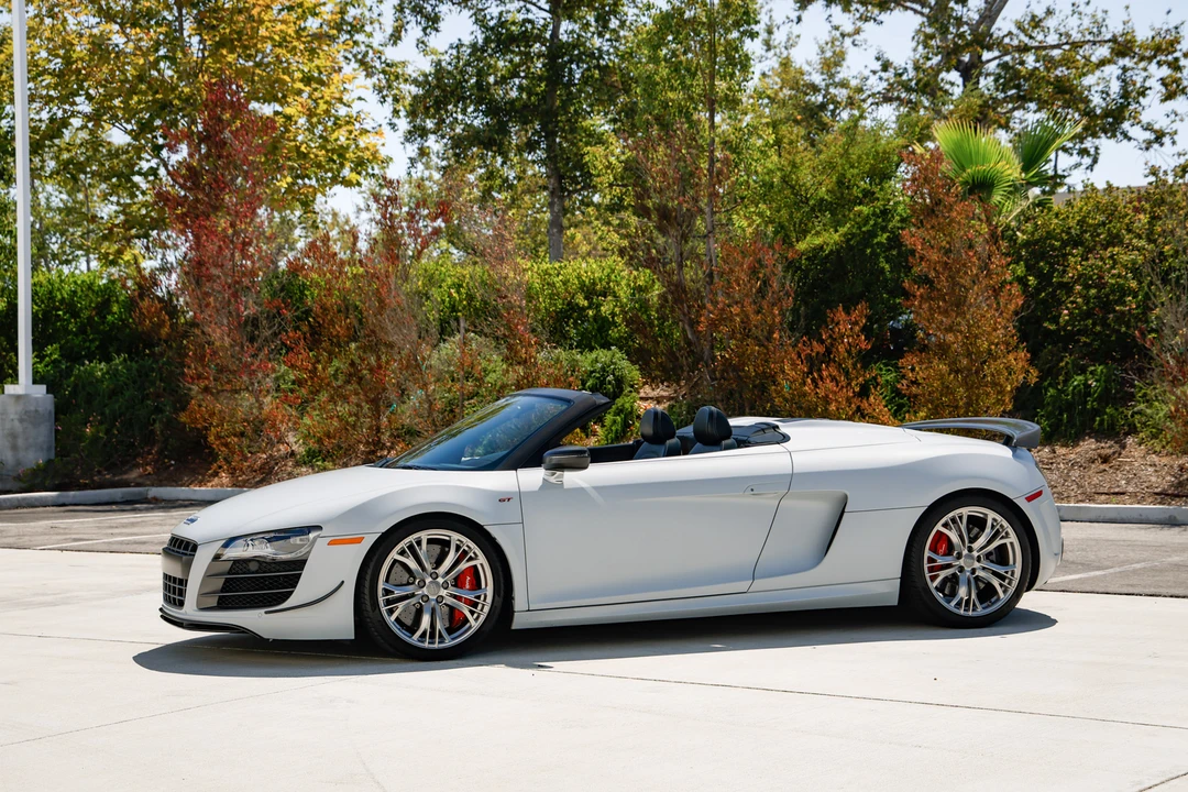 2012 Audi 42 R8 - Image 18 of 31