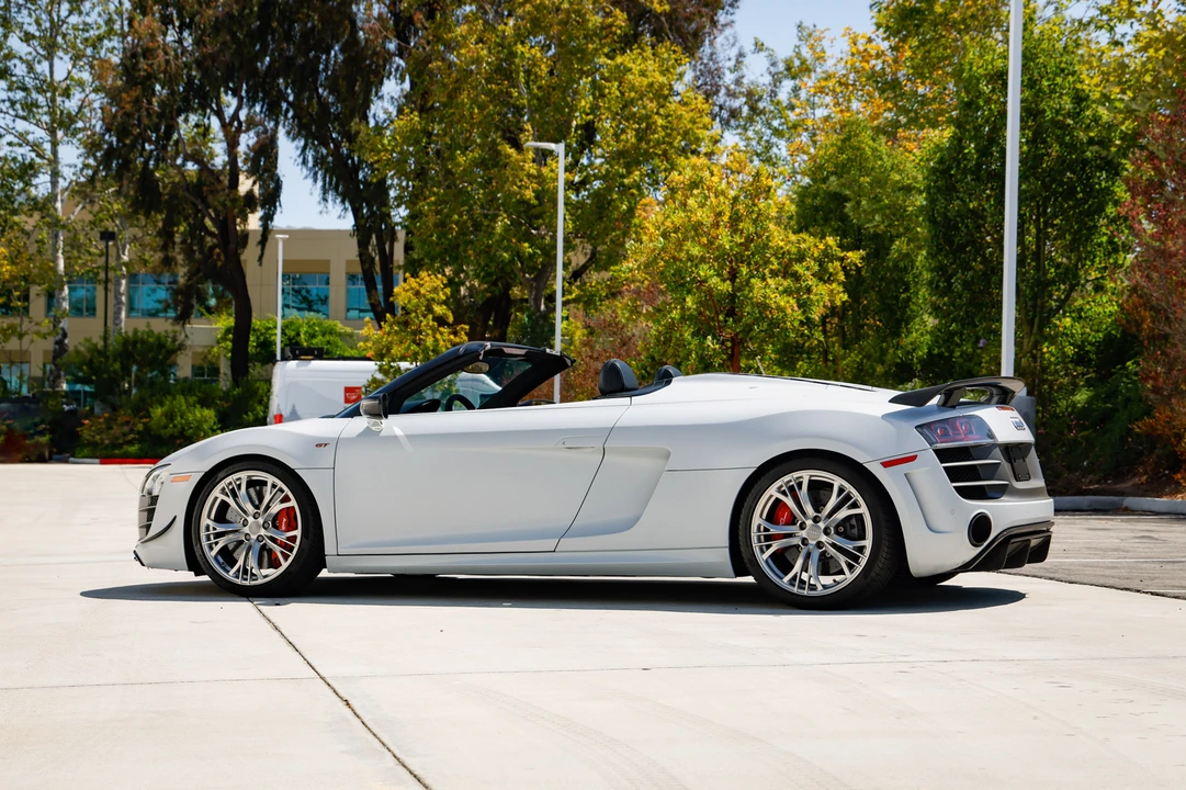 2012 Audi 42 R8 - Image 16 of 31