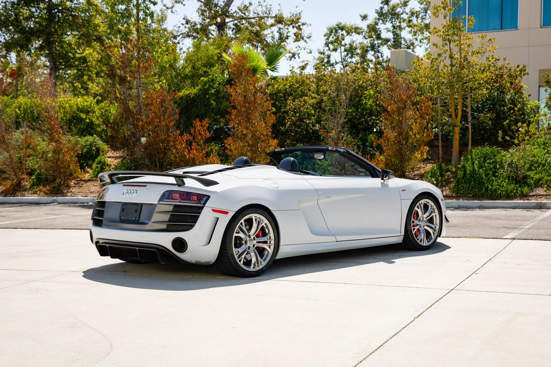 2012 Audi 42 R8 - Image 10 of 31
