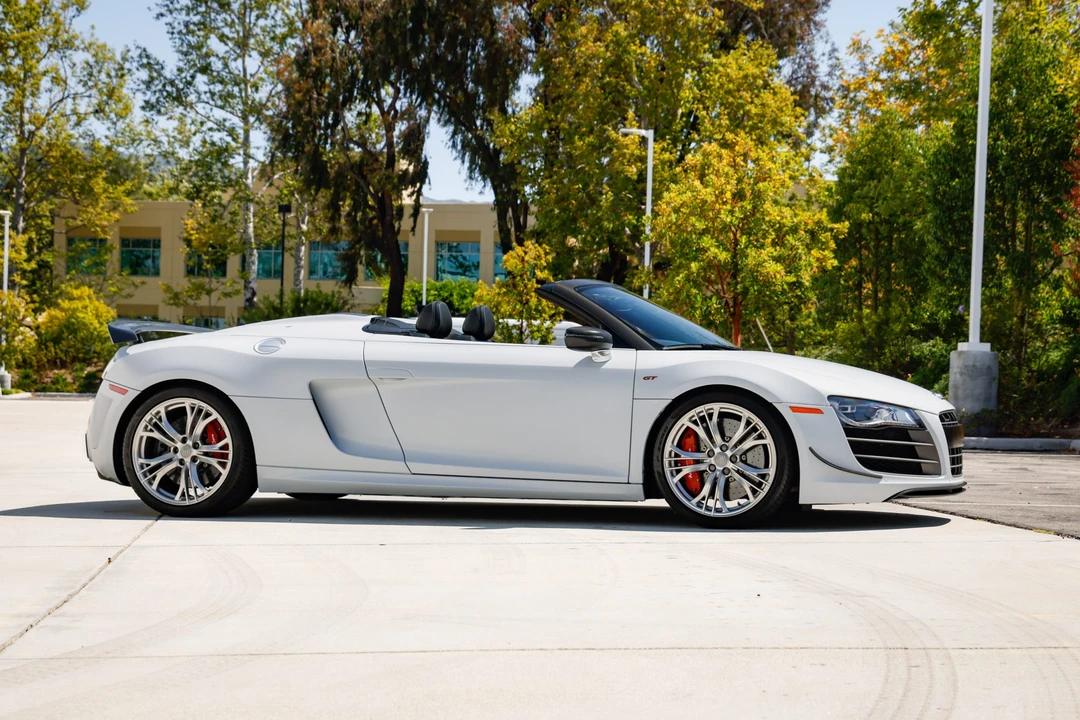 2012 Audi 42 R8 - Image 7 of 31