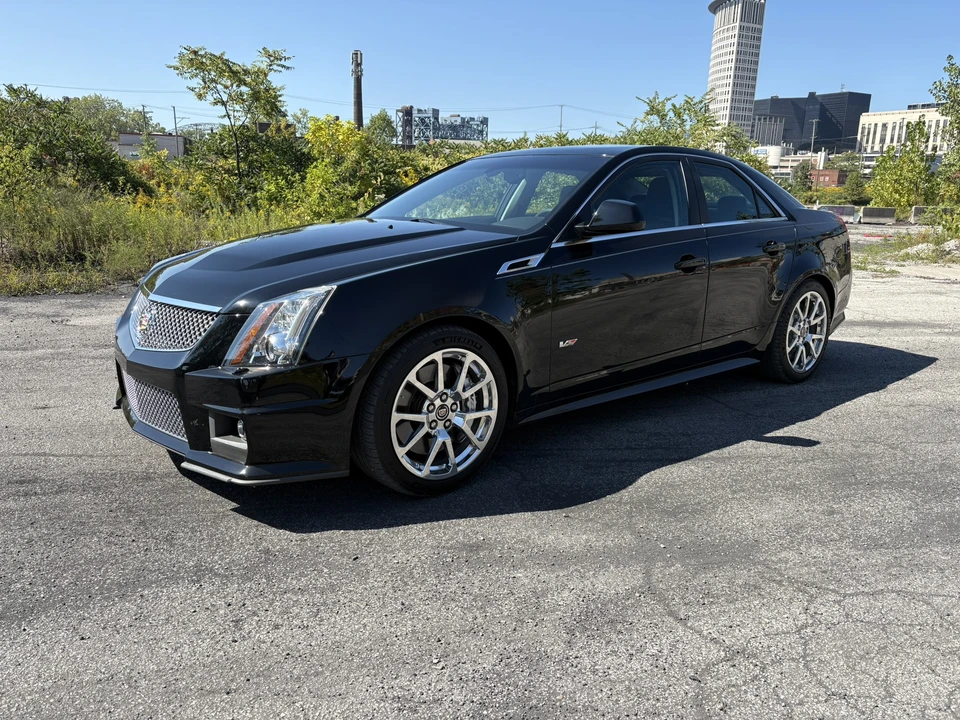 2012 Cadillac CTS-V 2nd Gen - Image 2 of 31