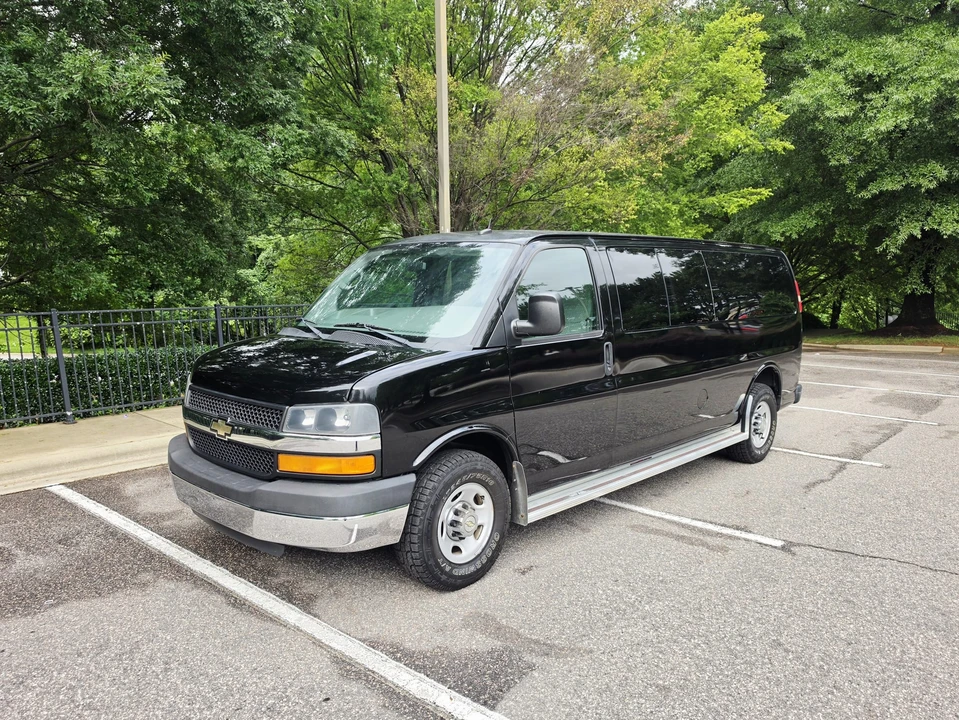 2012 Chevrolet Express - Image 2 of 31
