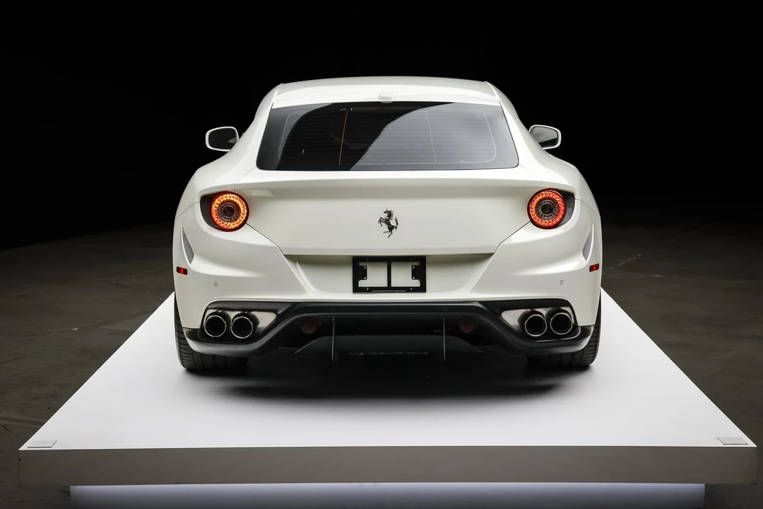 2012 Ferrari FF - Image 25 of 31