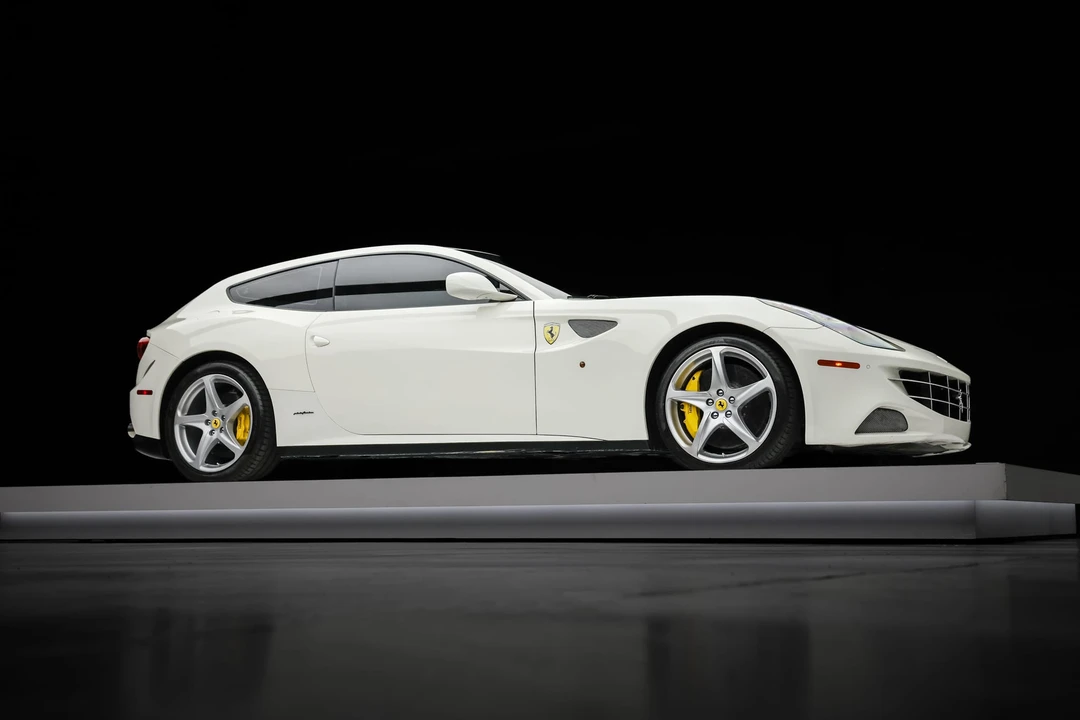 2012 Ferrari FF - Image 17 of 31
