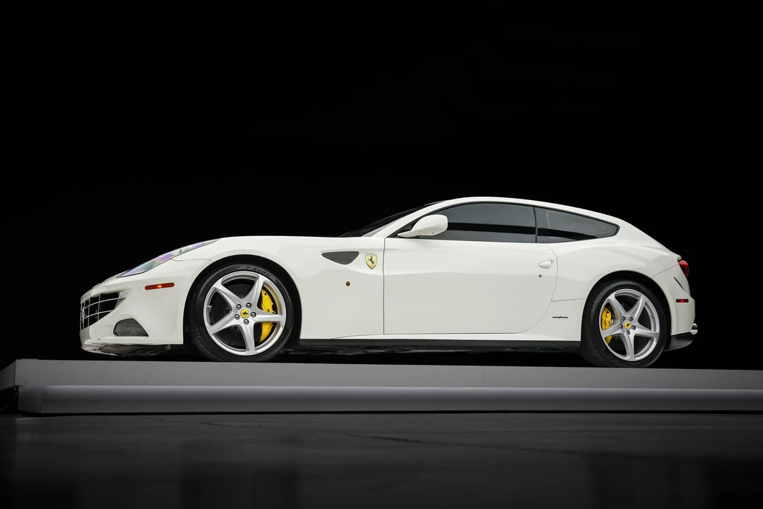 2012 Ferrari FF - Image 2 of 31