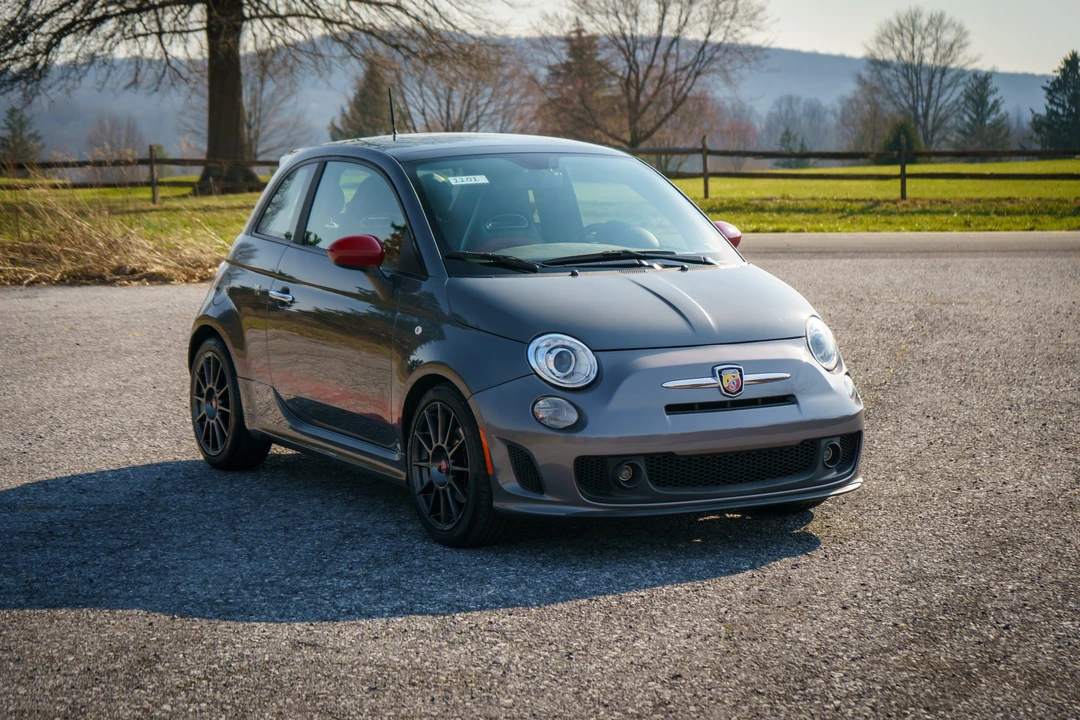 2012 Fiat Abarth 500 - Image 10 of 31